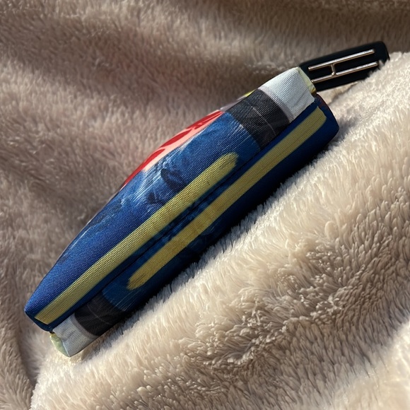 HAYWARD Makeup Case - Picture 8 of 9